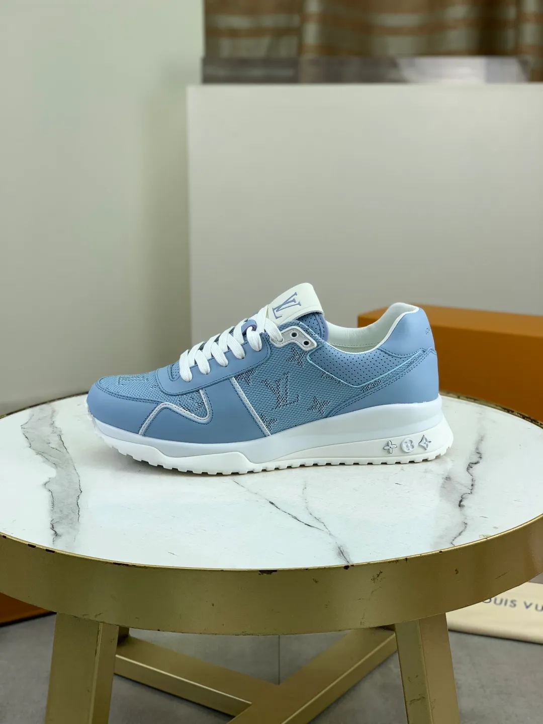 Men's men's shoes P680 new style 💶[LOUIS VUITTON] (original order) new style 🍀LV Louis Vuitton * - top version of LV classic trendy shoes! Use imported original cowhide and water-dyed cowhide lining. The latest original wear-resistant TPU combination outsole! High quality products! Multiple colors available, code number: 39-45 (46 customized)